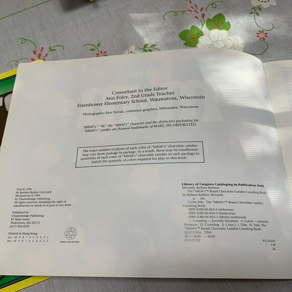 Vintage Children's Counting Math Educational Books M&M's Cheerios & Hershey's - Picture 9 of 15